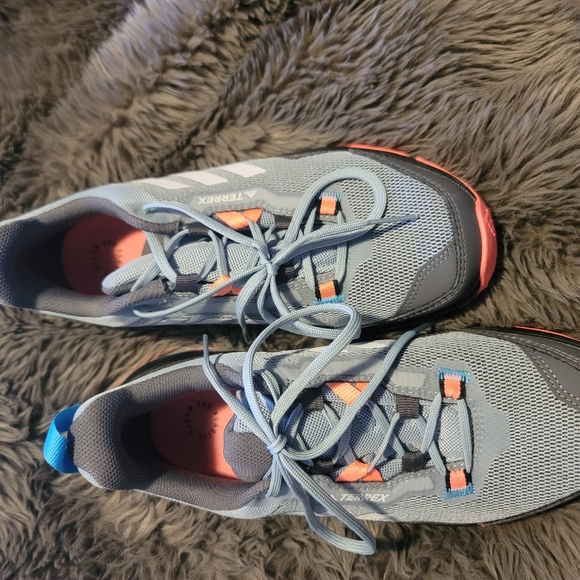 Adidas Terrex Sneaker - Picture 4 of 6